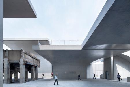 マックスマーラ、2027年リゾートコレクションを上海・