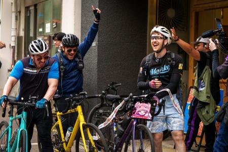 海外トップクリエイター・CDawgVA、チャリティ配信で