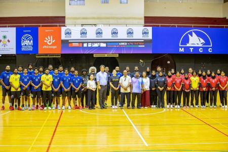 【ハンドボール】元・日本代表選手がハンドボールを通