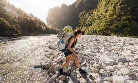 通気性と安定性を両立した新型バックパック「Volta 52