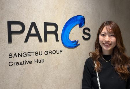 【導入事例】株式会社サンゲツがパリの展示会視察でロ