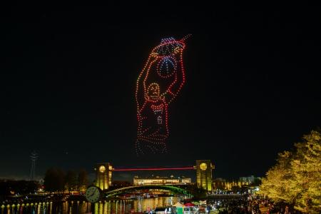 富山グラウジーズ×富岩運河環水公園 初のドローンショ