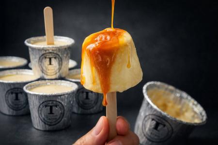 【秒速完売した幻のアイス】とろ～りあふれ出す、カラ