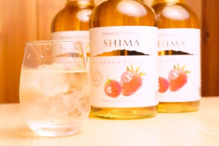 社長が酒蔵で惚れ込んだ“苺のクラフトジン”を数量限定