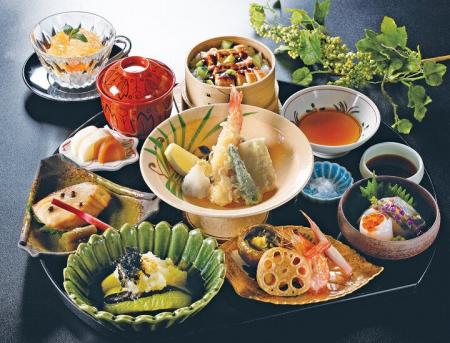 【明治記念館】懐石料亭『花がすみ』 5月7日（木）よ