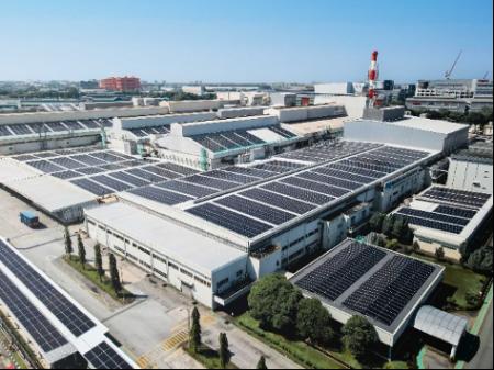 マレーシア拠点で大規模太陽光発電設備を稼働