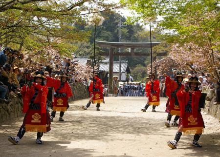 【10年振り開催となる甲賀市の伝統行事を全国へ】ケー