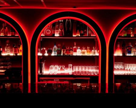 ホテル・飲食・商業空間を中心に全国展開。スピード×