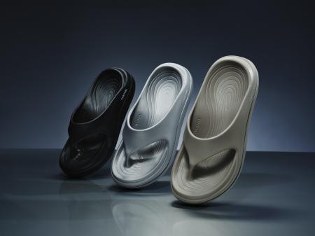 日本人の足に最適化したTENTIALのリカバリーサンダル