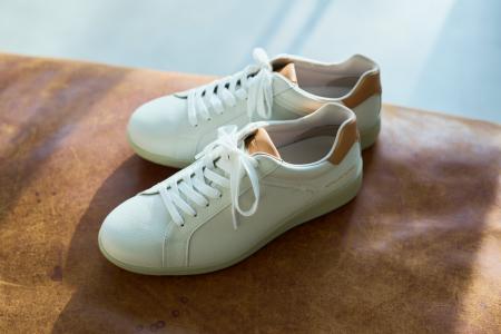 【アキレス・ソルボ】メンズコレクションに待望の新作