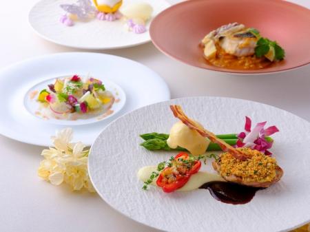 長崎マリオットホテル ３つのレストランから新メニュ