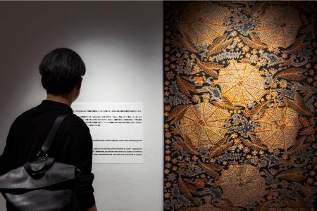 インドネシア伝統文化「バティック」展が東京で開幕文