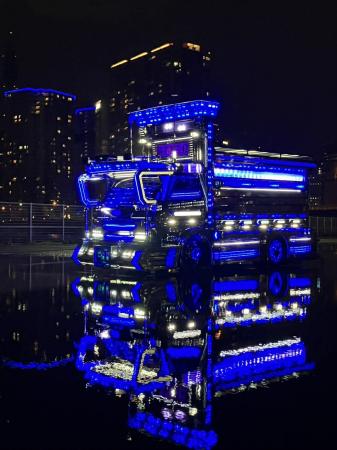 衰退するお茶文化に挑む「デコトラ茶室」　製茶utf-8