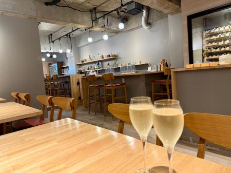 船橋・本町の「ワインとつまみと和みの店 reposant」
