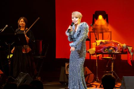THE ALFEEがゲストで出演！「研ナオコ デビュー55周年
