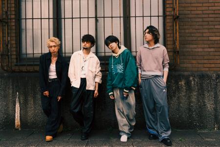 4人組バンド BILLY BOO　新曲「Darling」ジャケット写