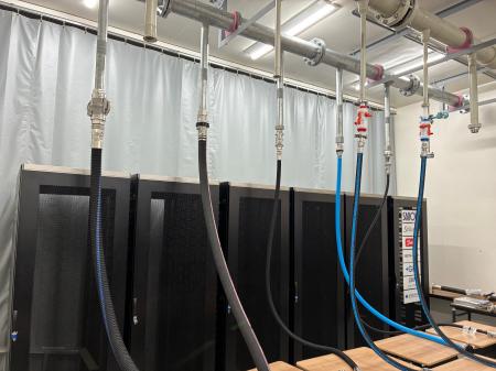 データセンターの次世代冷却技術検証施設「Data Cente