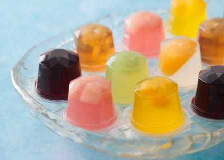 みずみずしい果実を宝石に見立てた「宝石ゼリー」KEYU