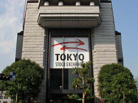 日経平均は反発し228円高だが6万円手前で上値重い展開