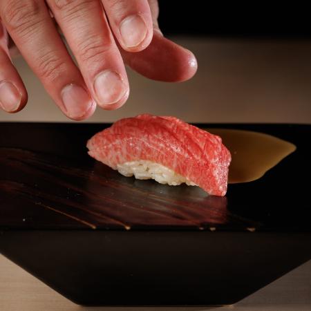 Makuake初日200万円を達成し話題沸騰「恵比寿 鮨 暁天