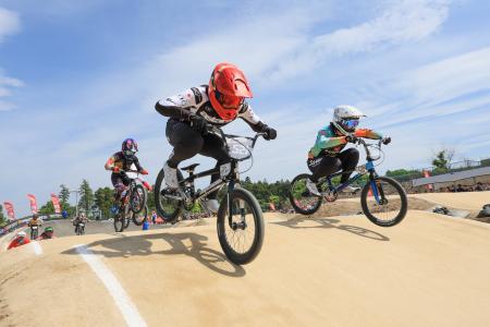 木内彪凱と畠山紗英がJBMXF大東建託シリーズ第2戦千葉