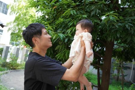 男性の育児休業取得率120％に向上　優良な子育てサポ