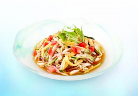 【5月7日販売開始】“日本初製法”の柿渋麺で味わう夏限