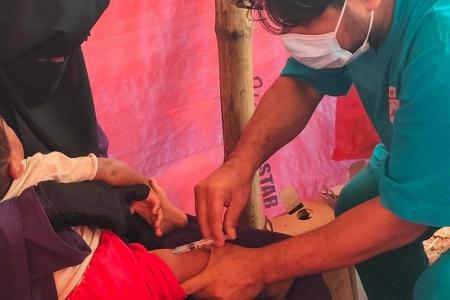 バングラデシュ：全土ではしか感染が急増──ロヒンギャ