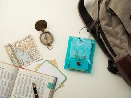サッと手に取り確認できる自分で作る単語帳型の旅のし