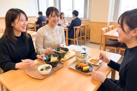 【予約枠は即完売】自社運営の「きまぐれ食堂」が1周
