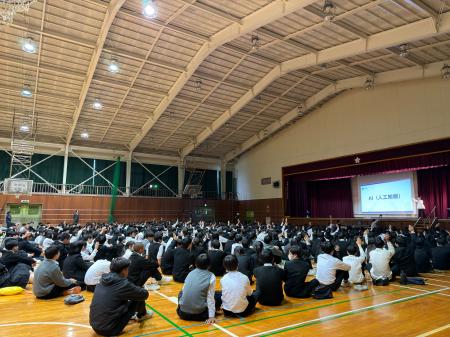 茨城県立下妻第一高等学校・附属中学校にて、15歳企業 茨城県立下妻第一高等学校・附属中学校にて、15歳企業