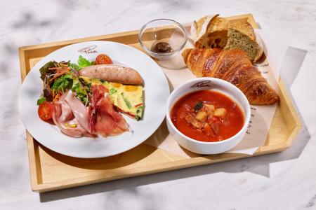 スターバックス リザーブ(R) ロースタリー 東京 サマ