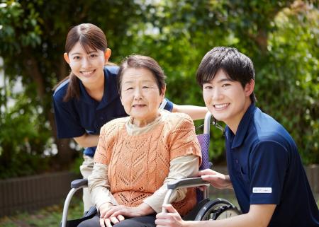 全国平均を大きく上回る【合格率96.1％】介護福祉士国