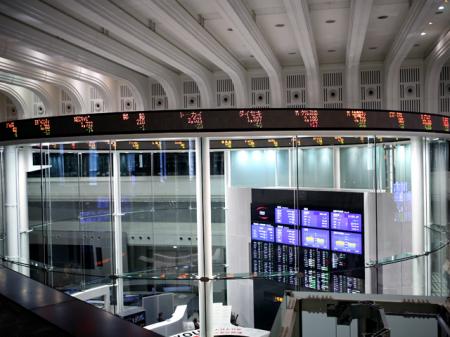11日の日経平均株価は、先週の急騰を受けた利益確...