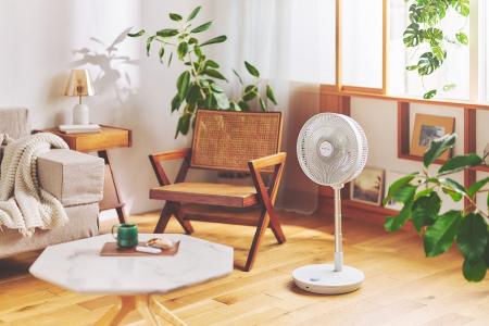 充電式コードレスで場所を選ばず涼しさ続く、コンパク