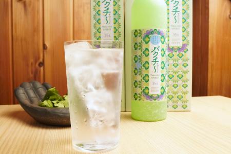 「好きか嫌いかじゃない、試すかどうかだ。」“飲むパ