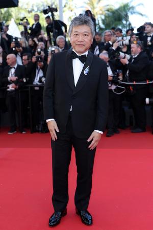 日本を代表する映画監督の是枝裕和氏がショーメのジュ
