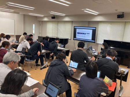 アイエスエフネットジョイ、佐賀県の特別支援学校向け
