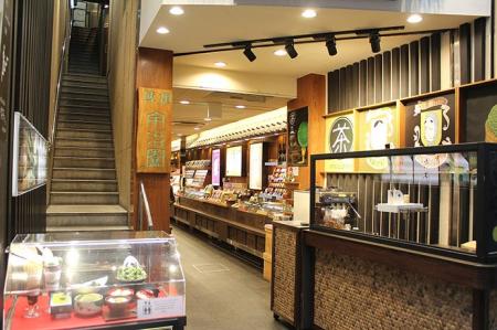 導入事例：法人用Wi-Fiで電波干渉を対策し、店舗のPOS
