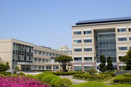 導入事例：学生の手で学園祭来場者向けWi-Fiを構築。