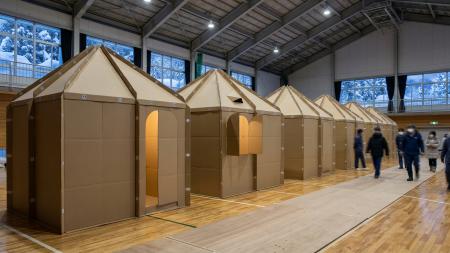 LIFULL ArchiTech、集団避難生活での居住性とプライバ