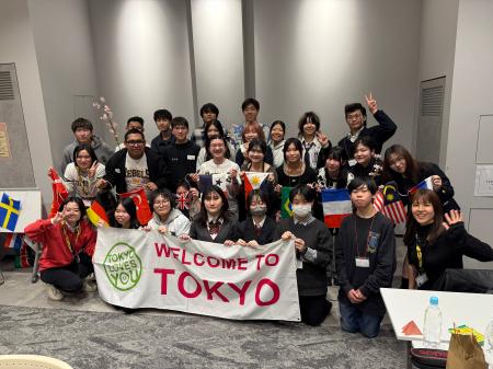 [カナダの高校生を迎えた国際交流プログラムを実施]