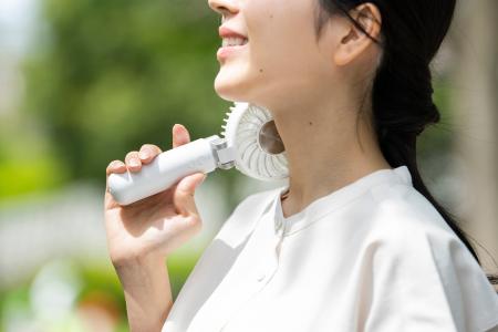 【外気温マイナス15℃でひんやり】シロカ、直接肌に当