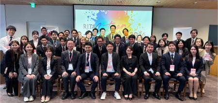 【RITAグループホールディングス】第2回社員総会を開