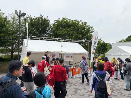オープンアップグループ 「東京ももクロランド」にて オープンアップグループ 「東京ももクロランド」にて