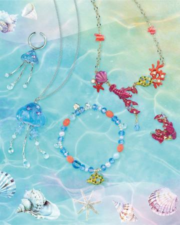 【ANNA SUI】カラフルで遊び心溢れる アクアリウムコ