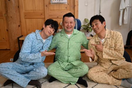 50代人気芸人の“リアル飲み会”が実現！博多華丸・大吉
