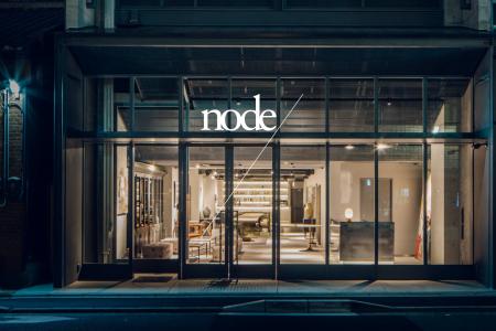 node hotel、森山大道写真展の会期延長を決定、フット