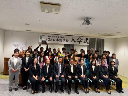 世界で活躍できる高度外国人材の育成を支援、 株式会