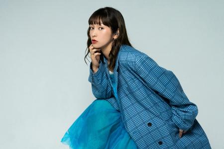 近藤夏子、個性豊かな楽曲を詰め込んだデビュー15周年 近藤夏子、個性豊かな楽曲を詰め込んだデビュー15周年